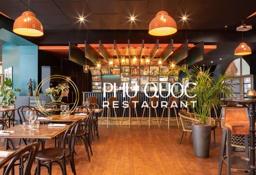Phú Quốc Restaurant, restaurant interior